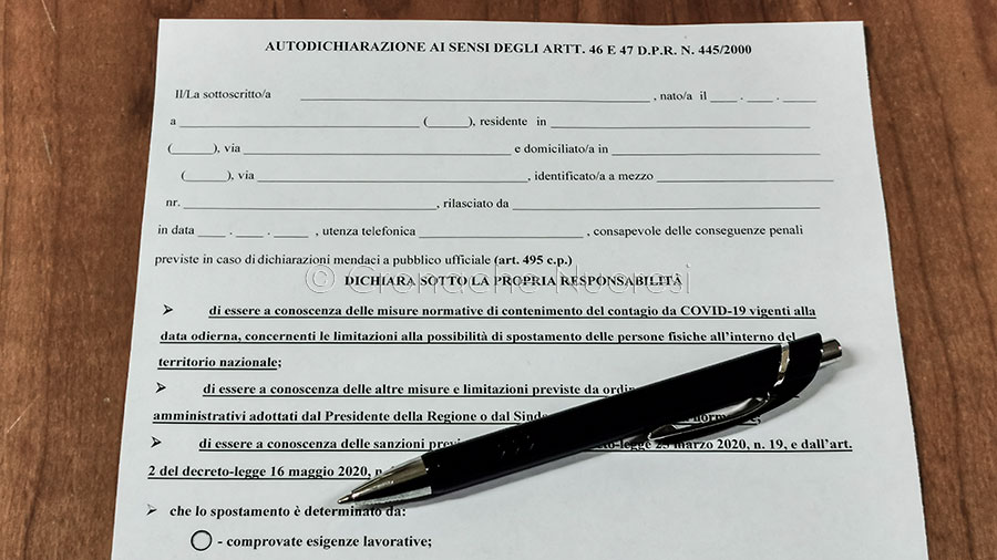 Il Governo chiarisce: nei festivi e prefestivi possibili spostamenti per visite ai parenti anche fuori Comune