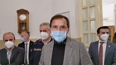 Il ministro Boccia dopo il vertice a Nuoro (foto S.Novellu)