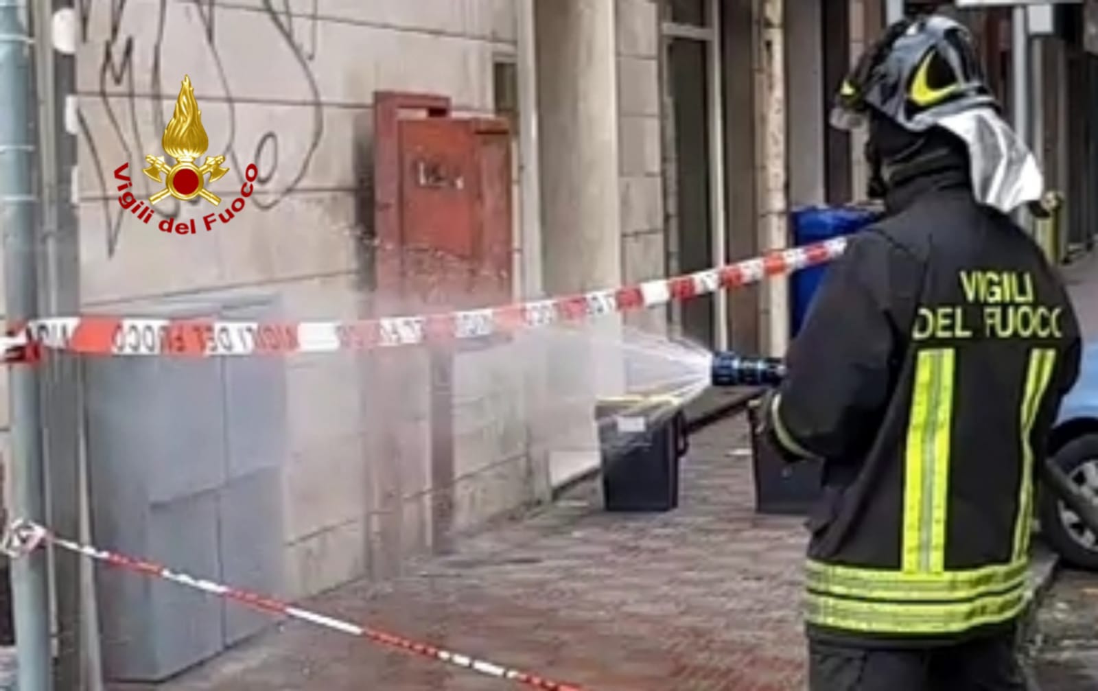 Una fuga di gas dalla rete cittadina: alcuni edifici evacuati