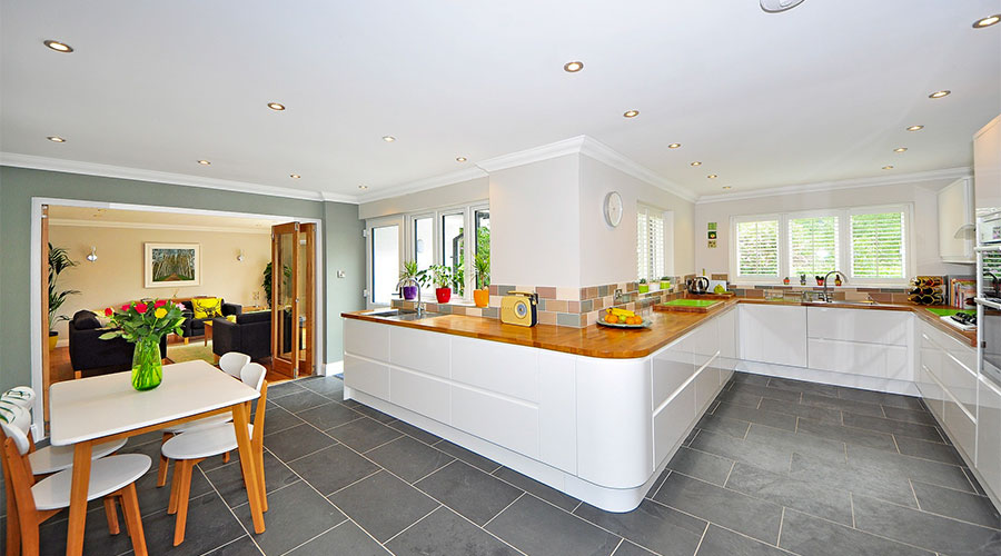 Vendere o acquistare? Ecco quali sono i criteri per valutare un immobile