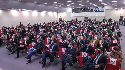 L'assemblea dei Sindaci riunita a Cagliari contro il Nucleare (foto Cronache Nuoresi)