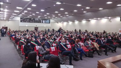 L'assemblea dei Sindaci riunita a Cagliari contro il Nucleare (foto Cronache Nuoresi)