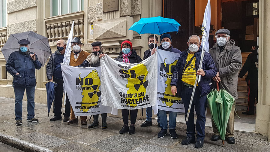 No alle scorie nucleari in Sardegna: NoNucle-NoScorie consegna gli atti ufficiali al Governo centrale – VIDEO