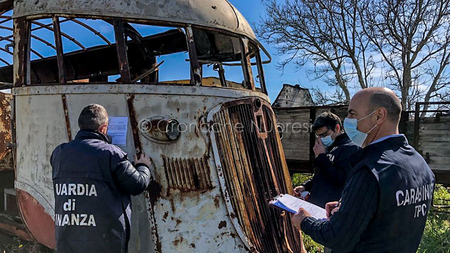Ferroviarie sarde al vaglio di GdF e Carabinieri: sequestrate decine di locomotive e carrozze storiche – VIDEO