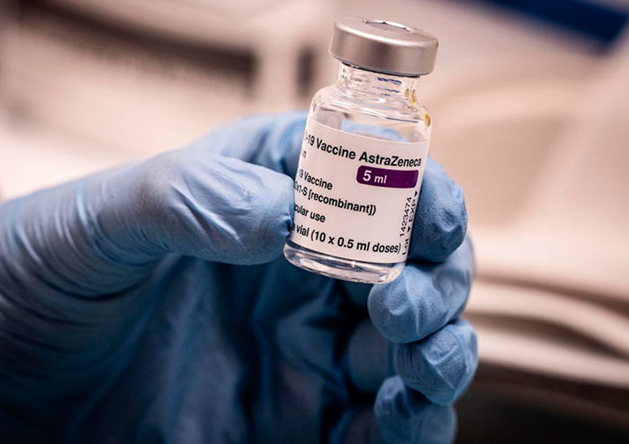 Covid. AstraZeneca taglia le forniture del 15%: il piano vaccinazione rischia di rallentare