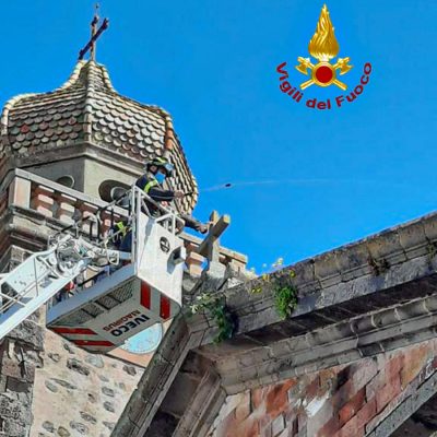 Ghilarza, l'intervento dei Vigili del fuoco nella chiesa dell'Immacolata