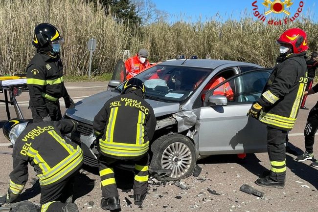 Una delle auto coinvolte nell'incidente