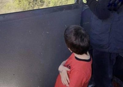 Eitan Biran in una foto scattata dai genitori poco prima della tragedia