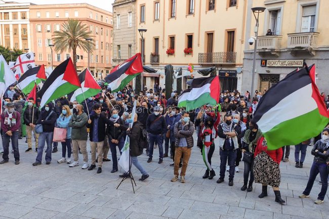 Cagliari, manifestazione per la resistenza palestinese (foto F.Nieddu)