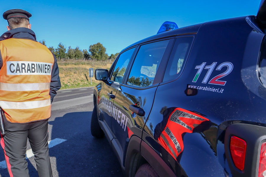 Droga e armi nel Nuorese: scattano due arresti