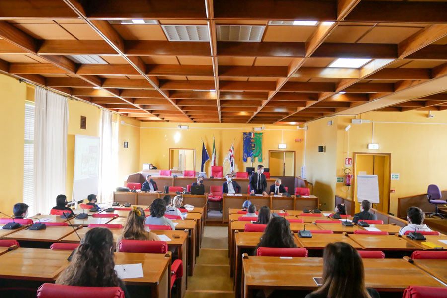 Nuoro. Il sindaco Soddu da il benvenuto ai ragazzi del servizio civile