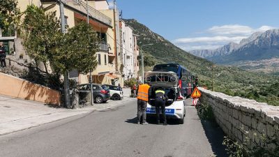 La scena dell'incidente (foto Cronache Nuoresi)