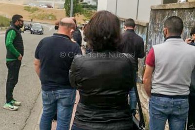 Nuoro, coda per i vaccini in via Kadinsky