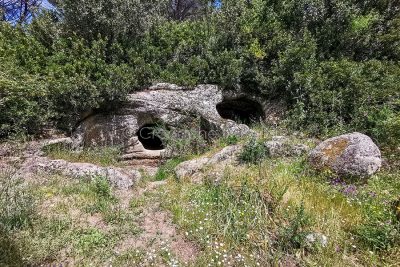Nuoro, la domus de janas di Janna Bentosa (foto S.Novellu)