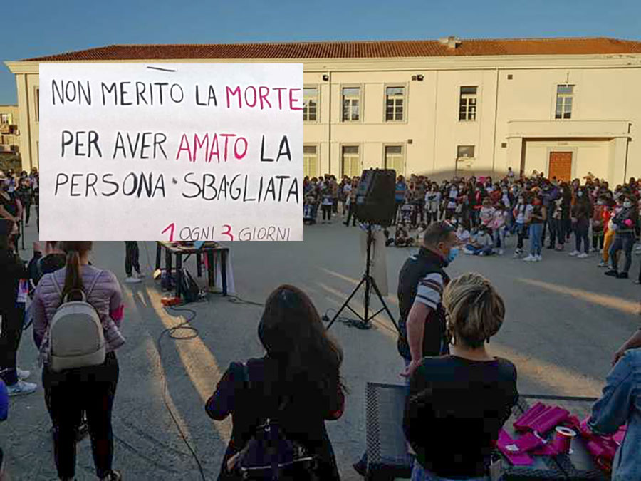 Tortolì. Le donne lanciano l’hastag: #IoStoConPaola
