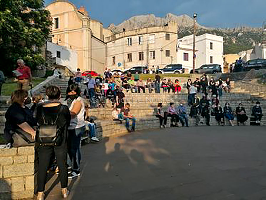 Oliena si mobilita: la situazione è ormai insostenibile, vogliamo i medici di base