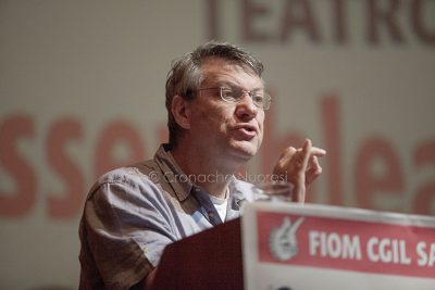 Il leader CGIL Marurizio Landini a ll'Eliseo di Nuoro (foto S.Novellu)