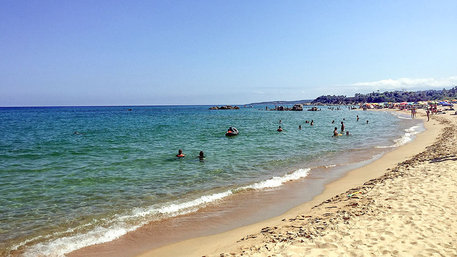 Estate: Dopo la Bandiera blu, le spiagge di Tortolì si aggiudicano la Bandiera verde dei pediatri