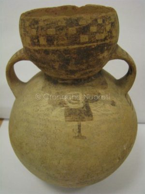 Anfora fittile con due anse a nastro, appartenete alla Cultura Chancay (1000-1300 d.C.)