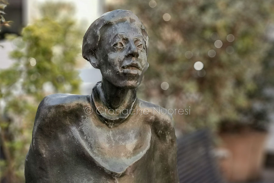 Nuoro. 350mila euro per i 150 anni di Grazia Deledda e 87mila euro a Anthony Muroni per la direzione artistica