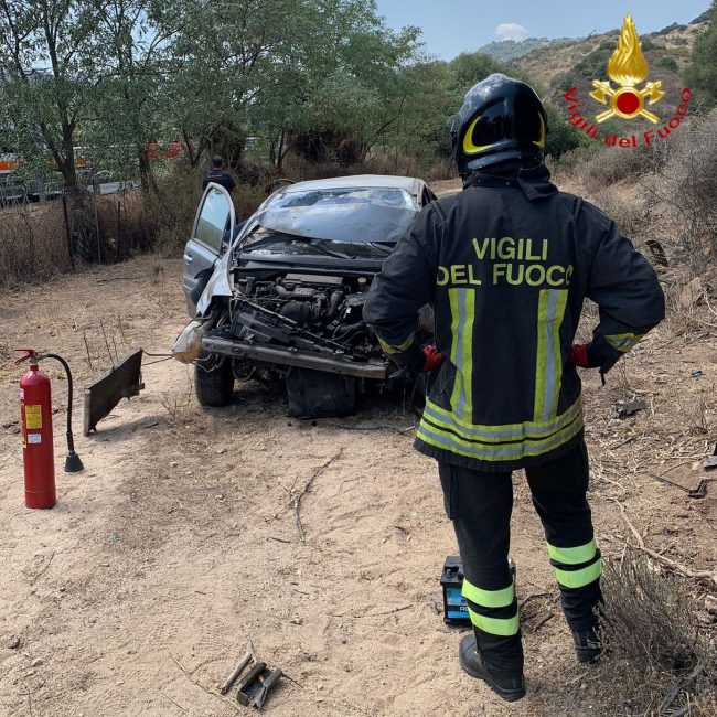 La Citroen C3 dopo l'uscita di strada