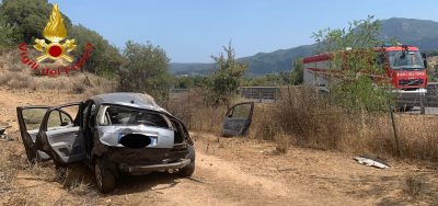 La Citroen C3 dopo l'uscita di strada