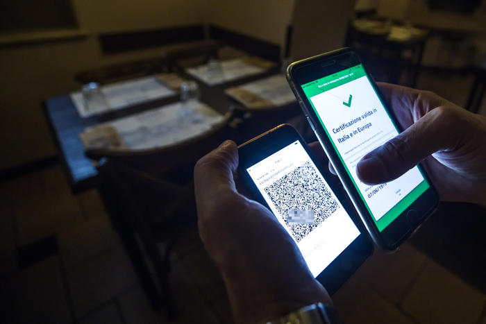 Il Popolo della famiglia si schiera con i non vaccinati sardi e dice “No” al confinamento imposto da Draghi