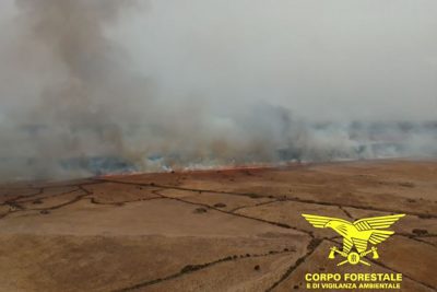 Borore, incendio in località Crastu Abile