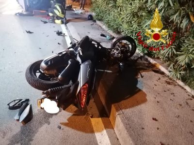 Lo scooter dopo lo scontro