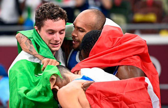 Olimpiadi. Patta e Tortu portano la Sardegna nella storia della staffetta