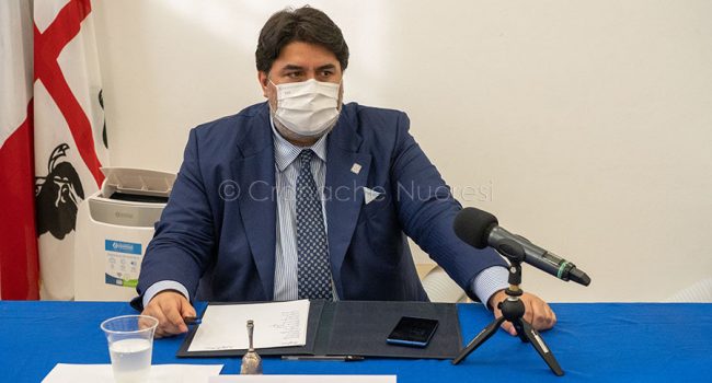 Il presidente Solinas a Cuglieri (foto S.Novellu)