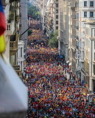 Manifestazione indipendentista in Catalogna