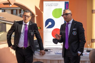 Fonni, presentazione del corso per sommelier (foto S.Novellu)