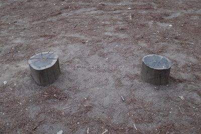 Il basamento di una delle panche di Ugolio