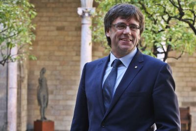 L'ex presidente della Generalitad della Catalogna Carles Puigdemont