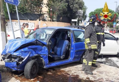 Una delle auto coinvolta nell'incidente