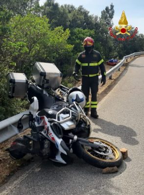 La moto dopo lo schianto