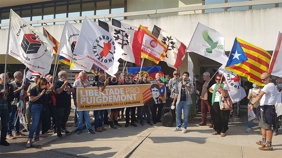 Sassari. Indipendentisti e non solo attendono l’esito della sentenza nei confronti di Puigdemont