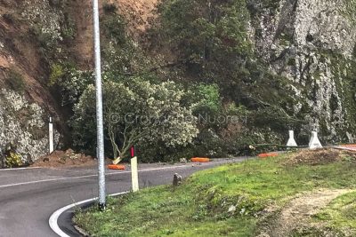 Ennesima frana sulla strada per l'Ortobene