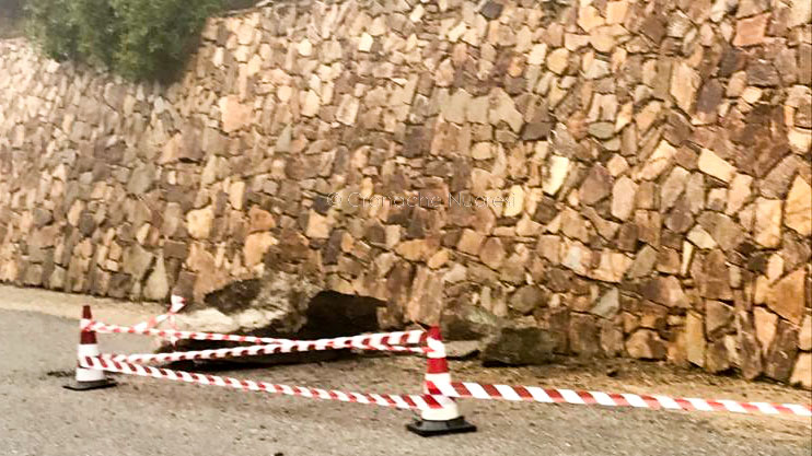Ortobene. Da novembre si aspetta la rimozione del masso franato nella strada per Sedda Ortai
