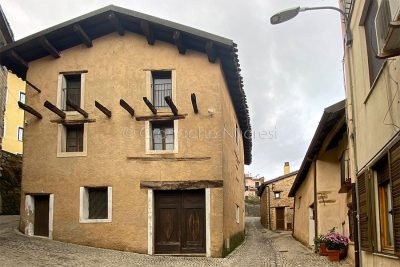 Uno scorcio di Fonni (foto Contieri).