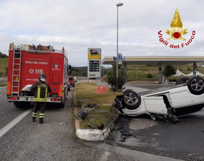 L'auto dopo il ribaltamento