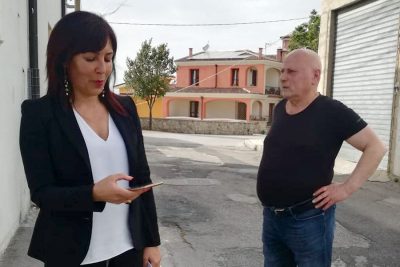 L'avvocato Beatrice Goddi con Graziano Mesina