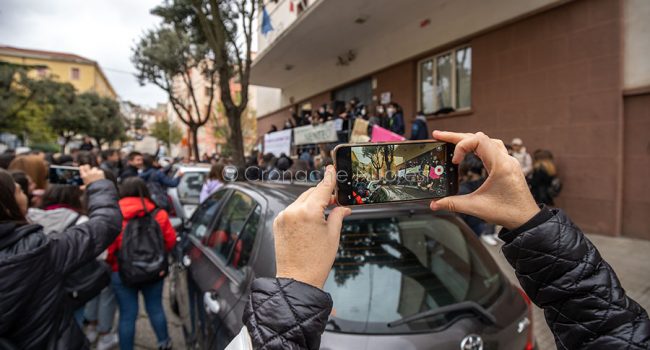 Nuoro. mobilitazione al Liceo Fermi (foto S.Novellu)