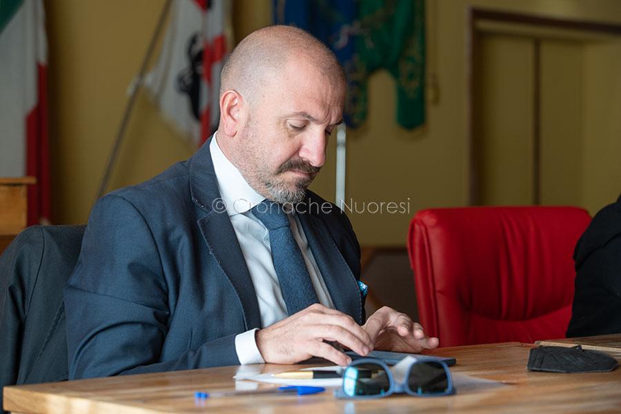 Basta ‘Zone d’ombra’. l’iniziativa di Cocco per portare il segnale (e la civiltà) in tutta l’Isola