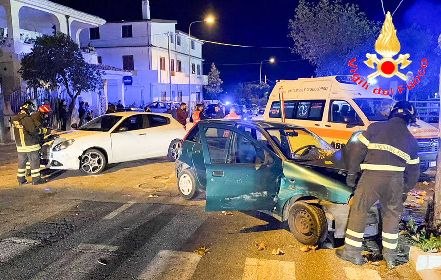 Oliena: scontro fra auto in prossimità della sede del 118