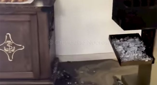 Le candele dopo l'incendio