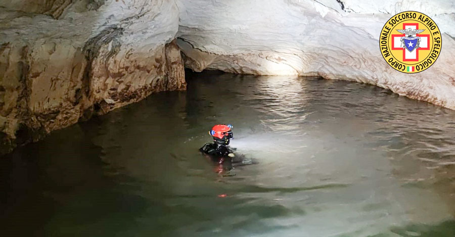 Dorgali. Si allaga Ispinigoli: sette speleologi bloccati all’interno