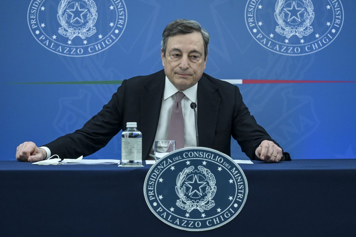 Draghi “Presto una roadmap per l’uscita dalle restrizioni”