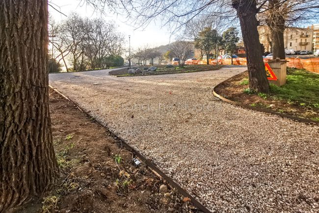 Il cantiere dei giardini di piazza Veneto (foto Cronache Nuoresi)